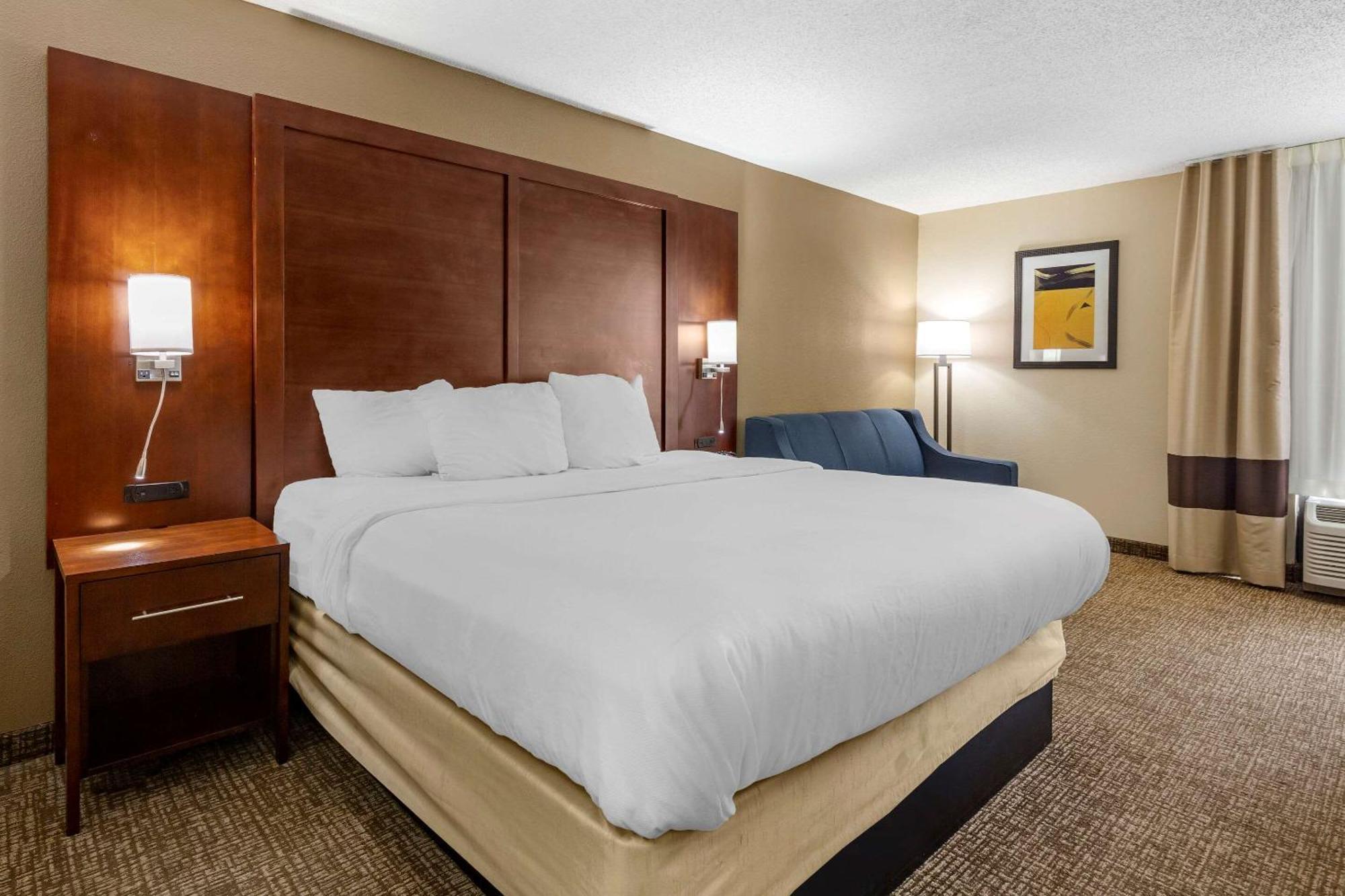 Comfort Hotel Laurinburg