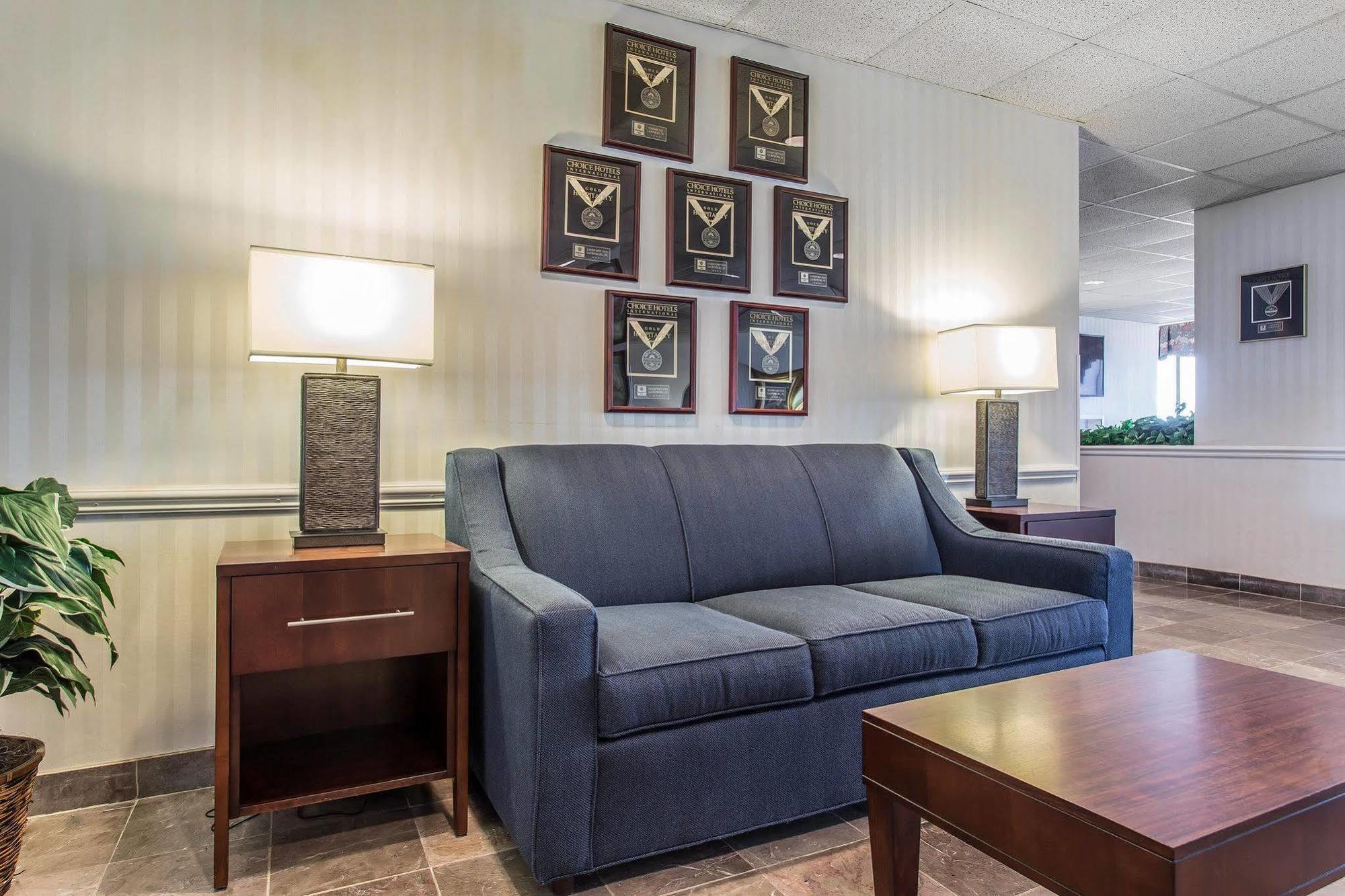 Comfort Hotel 3*