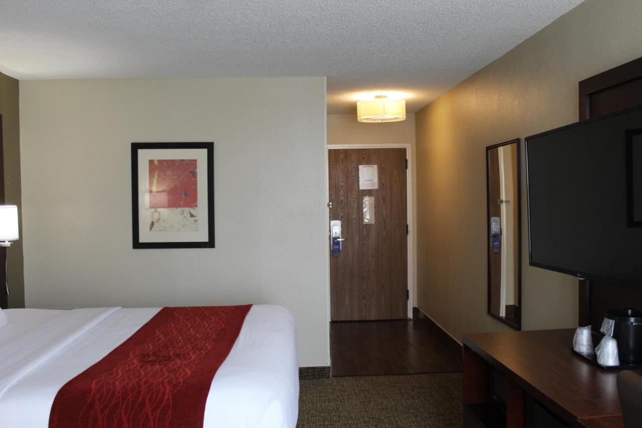 Comfort Hotel Laurinburg